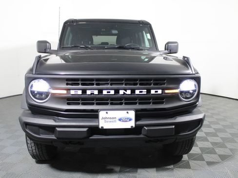Certified 2025 Ford Bronco Big Bend image 3