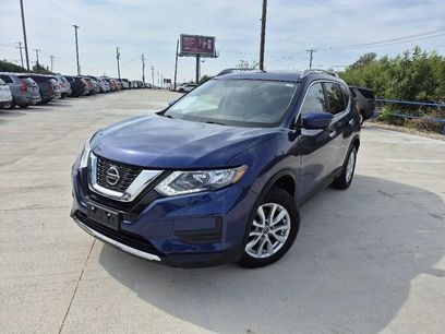 Used 2018 Nissan Rogue SV w/ Sun & Sound Touring Package