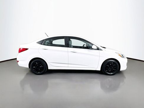 Used 2016 Hyundai Accent SE FWD image 6