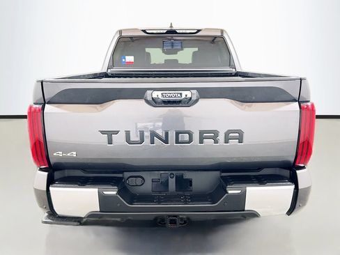 Used 2024 Toyota Tundra Limited w/ Power Package AWD/4WD image 5