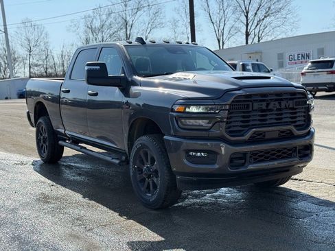 New 2026 RAM 2500 Tradesman AWD/4WD image 4