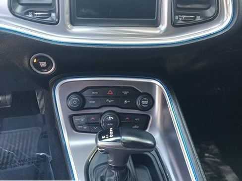 Used 2019 Dodge Challenger R/T w/ Driver Convenience Group image 44