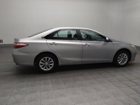 Used 2017 Toyota Camry LE FWD image 10