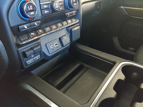 Used 2019 Chevrolet Silverado 1500 RST w/ All-Star Edition RWD image 26