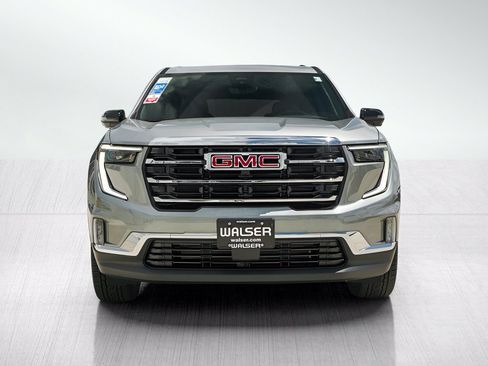 New 2026 GMC Acadia Elevation w/ Elevation Premium Package AWD/4WD image 2