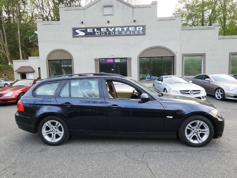 Used 2008 BMW 328xi Wagon AWD/4WD image 7