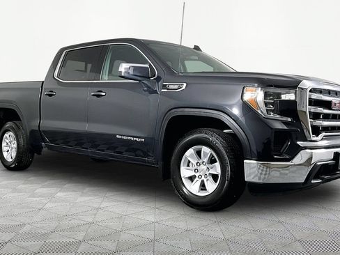Used 2020 GMC Sierra 1500 SLE w/ SLE Value Package RWD image 3