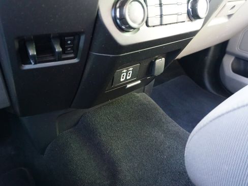 Used 2018 Ford F150 XLT w/ Equipment Group 302A Luxury image 17