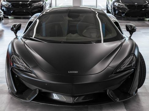 Used 2017 McLaren 570S RWD image 6