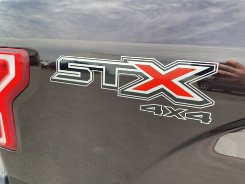 Used 2019 Ford F150 XL w/ Equipment Group 101A Mid AWD/4WD image 25