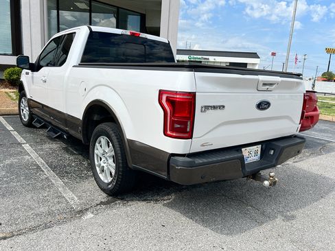 Used 2015 Ford F150 Lariat w/ Equipment Group 501A Mid RWD image 5