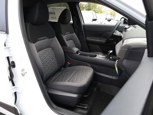 New 2026 Nissan Kicks SV image 24