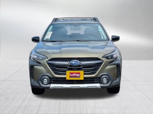 Used 2024 Subaru Outback Limited AWD/4WD image 2