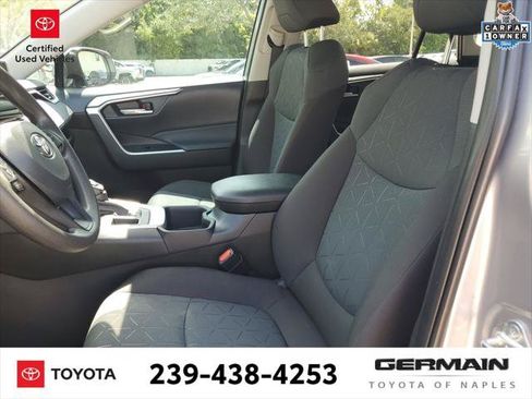 Certified 2025 Toyota RAV4 XLE w/ Convenience Package FWD image 19