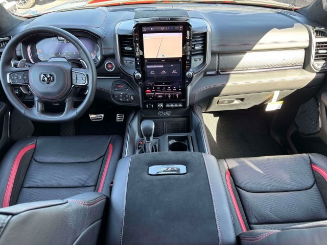 New 2027 RAM 1500 4x4 Crew Cab image 2