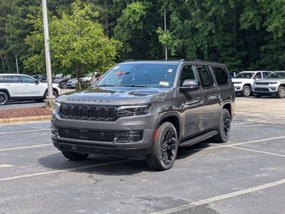 New 2025 Jeep Wagoneer L Series II w/ Convenience Group I