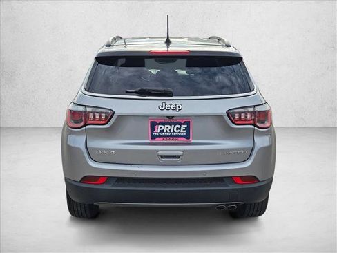 Used 2018 Jeep Compass Limited w/ Navigation Group image 7