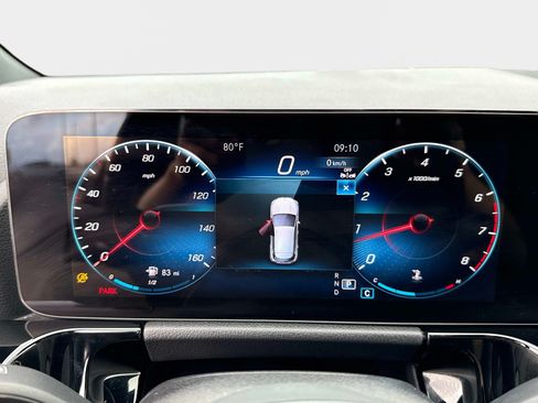 Used 2023 Mercedes-Benz GLA 250 4MATIC image 29
