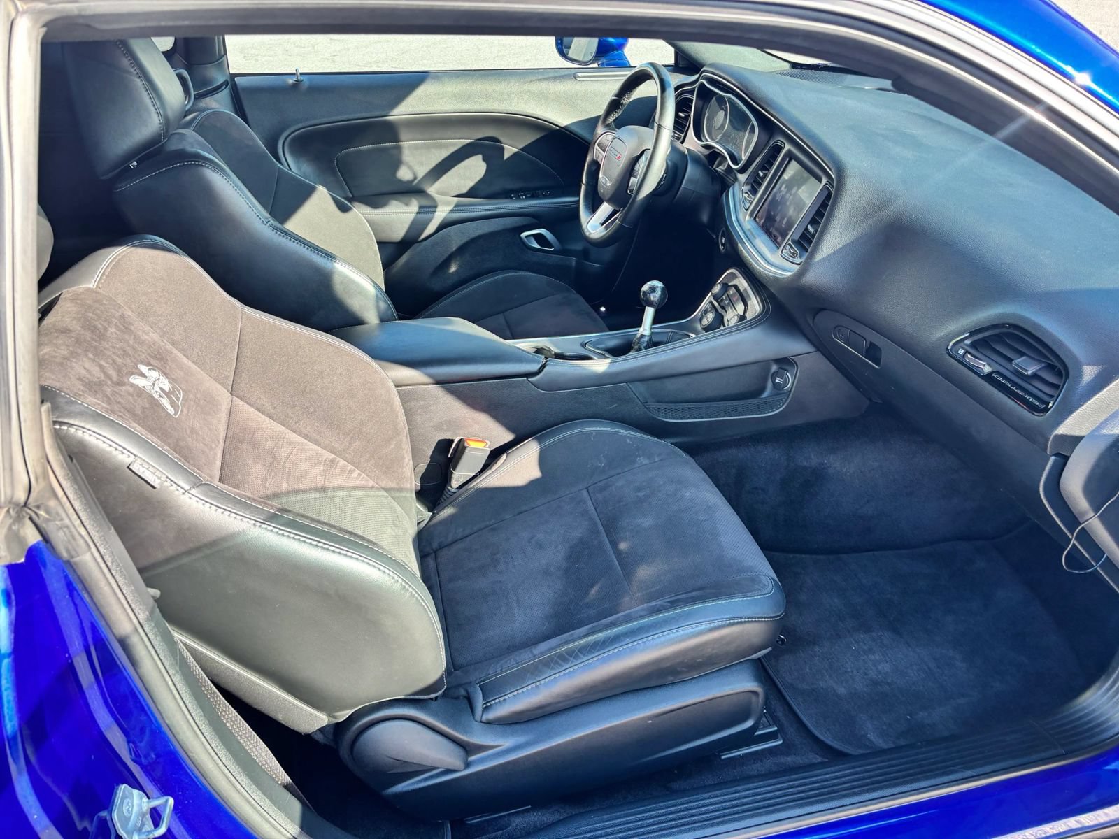 Used 2018 Dodge Challenger R/T Scat Pack w/ Dynamics Package RWD image 18