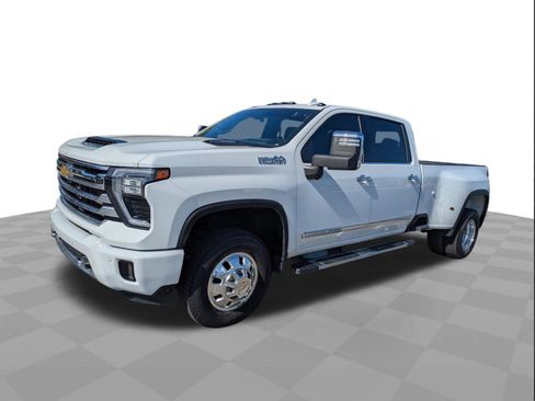 Certified 2024 Chevrolet Silverado 3500 High Country w/ High Country Premium Package image 8