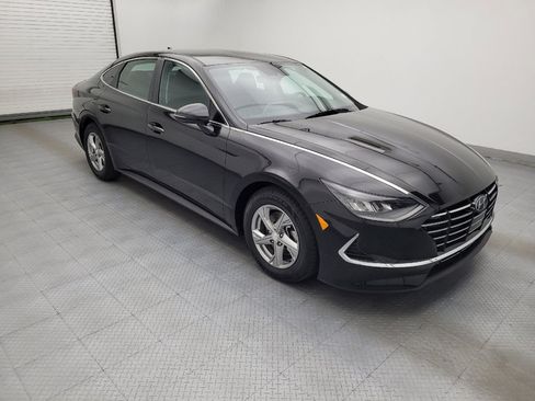 Used 2023 Hyundai Sonata SE FWD image 11
