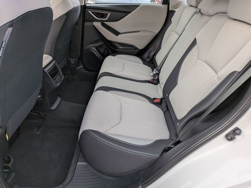 Used 2022 Subaru Forester Base image 25