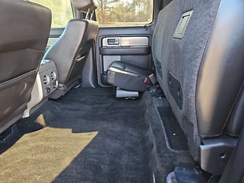 Used 2014 Ford F150 Raptor w/ Equipment Group 801A Luxury image 17