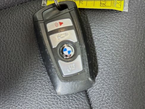 Used 2018 BMW 320i Sedan image 35