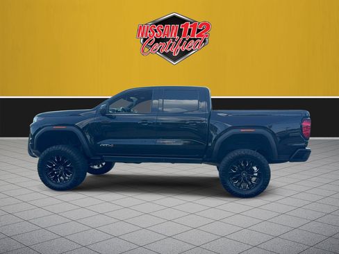 Used 2023 GMC Canyon AT4 w/ AT4 Premium Package AWD/4WD image 5