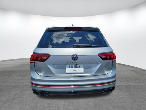 Used 2024 Volkswagen Tiguan SE R-Line FWD image 7