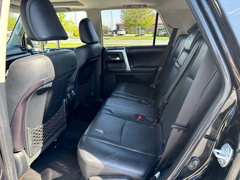 Used 2016 Toyota 4Runner Limited AWD/4WD image 10