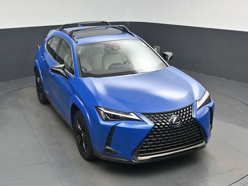 Used 2021 Lexus UX 250h w/ Premium Package AWD/4WD image 26