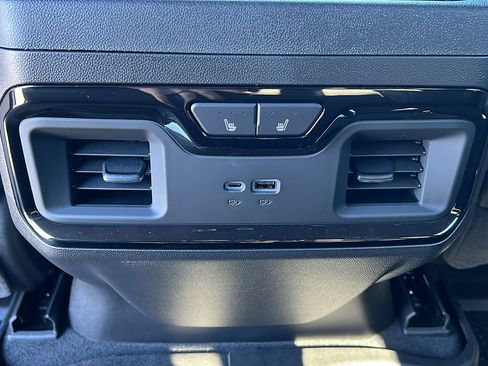 New 2026 Chevrolet Silverado 1500 ZR2 image 17