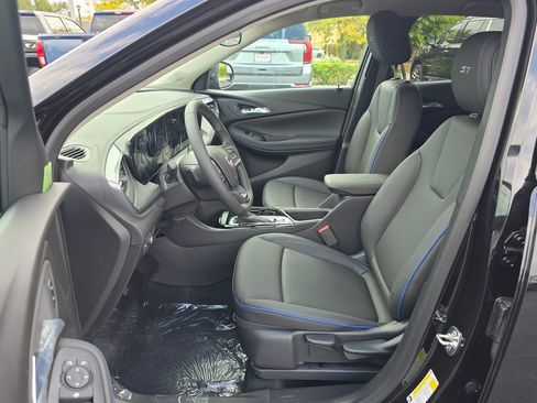 New 2026 Buick Encore GX Sport Touring image 13