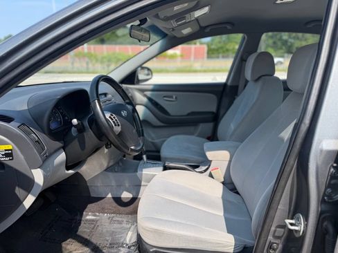 Used 2009 Hyundai Elantra SE FWD image 20