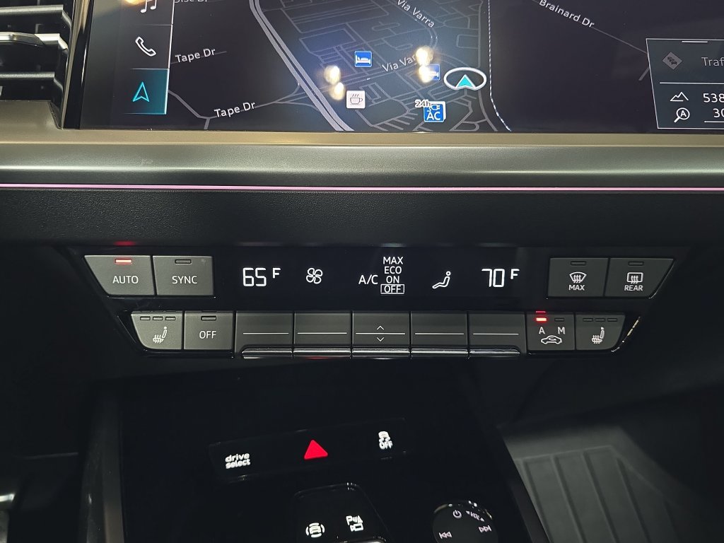 Certified 2023 Audi Q4 e-tron Premium Plus AWD/4WD image 25