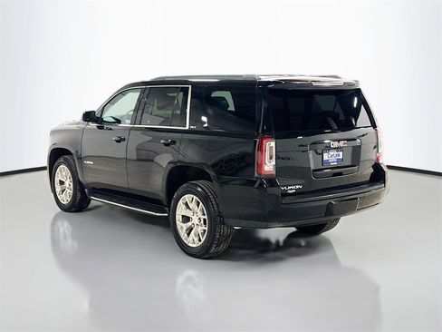 Used 2017 GMC Yukon SLT w/ Open Road Package image 5