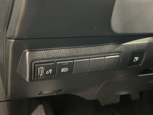 Used 2023 Toyota Corolla LE image 26