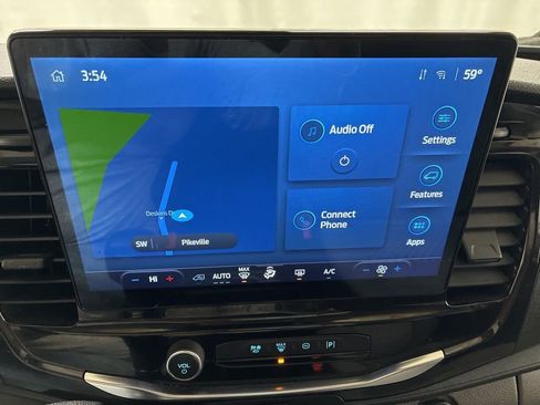 Used 2023 Ford Transit 350 XLT image 19