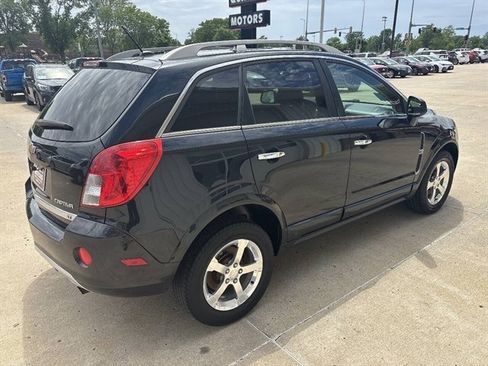 Used 2014 Chevrolet Captiva Sport LT FWD image 13