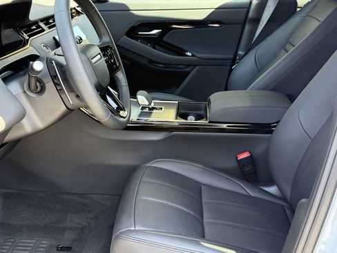 New 2026 Land Rover Range Rover Evoque S image 12