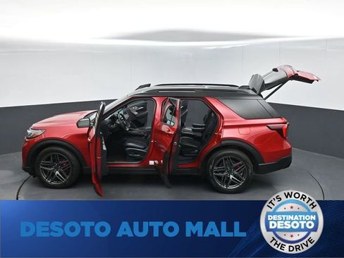 Certified 2025 Ford Explorer ST AWD/4WD image 60