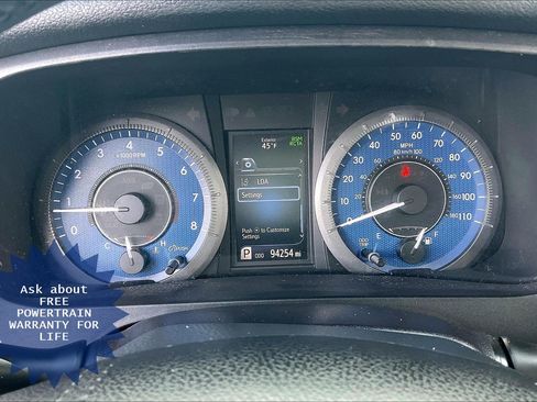 Used 2019 Toyota Sienna XLE FWD image 25