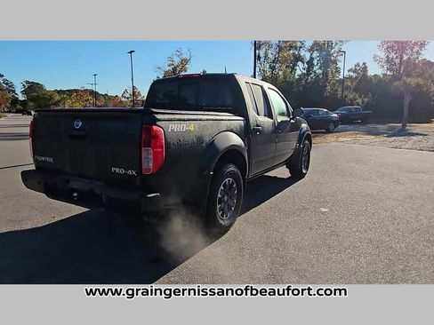 Used 2019 Nissan Frontier PRO-4X image 29