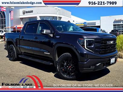 Used 2022 GMC Sierra 1500 Elevation w/ Elevation Premium Package