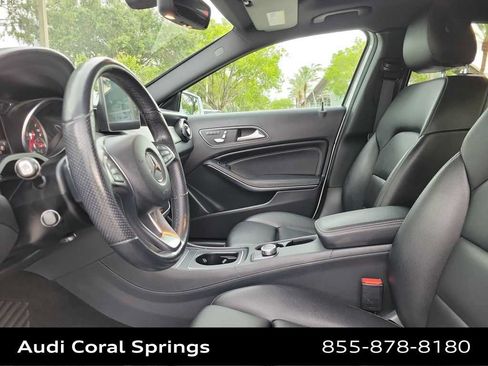 Used 2019 Mercedes-Benz GLA 250 4MATIC image 19