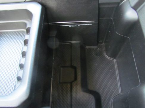 Used 2022 RAM 1500 Big Horn AWD/4WD image 33