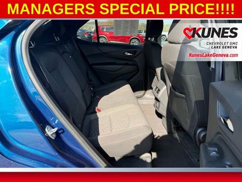 Used 2020 Chevrolet Equinox LT w/ Driver Convenience Package FWD image 18