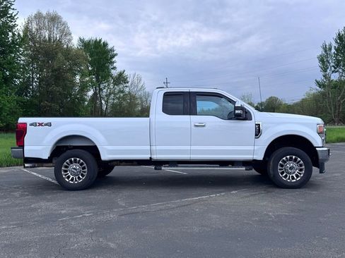 Used 2022 Ford F350 XLT w/ XLT Premium Package AWD/4WD image 3