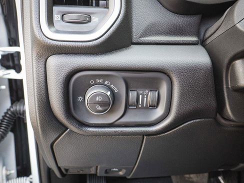 Used 2024 RAM 2500 Laramie w/ Safety Group image 21